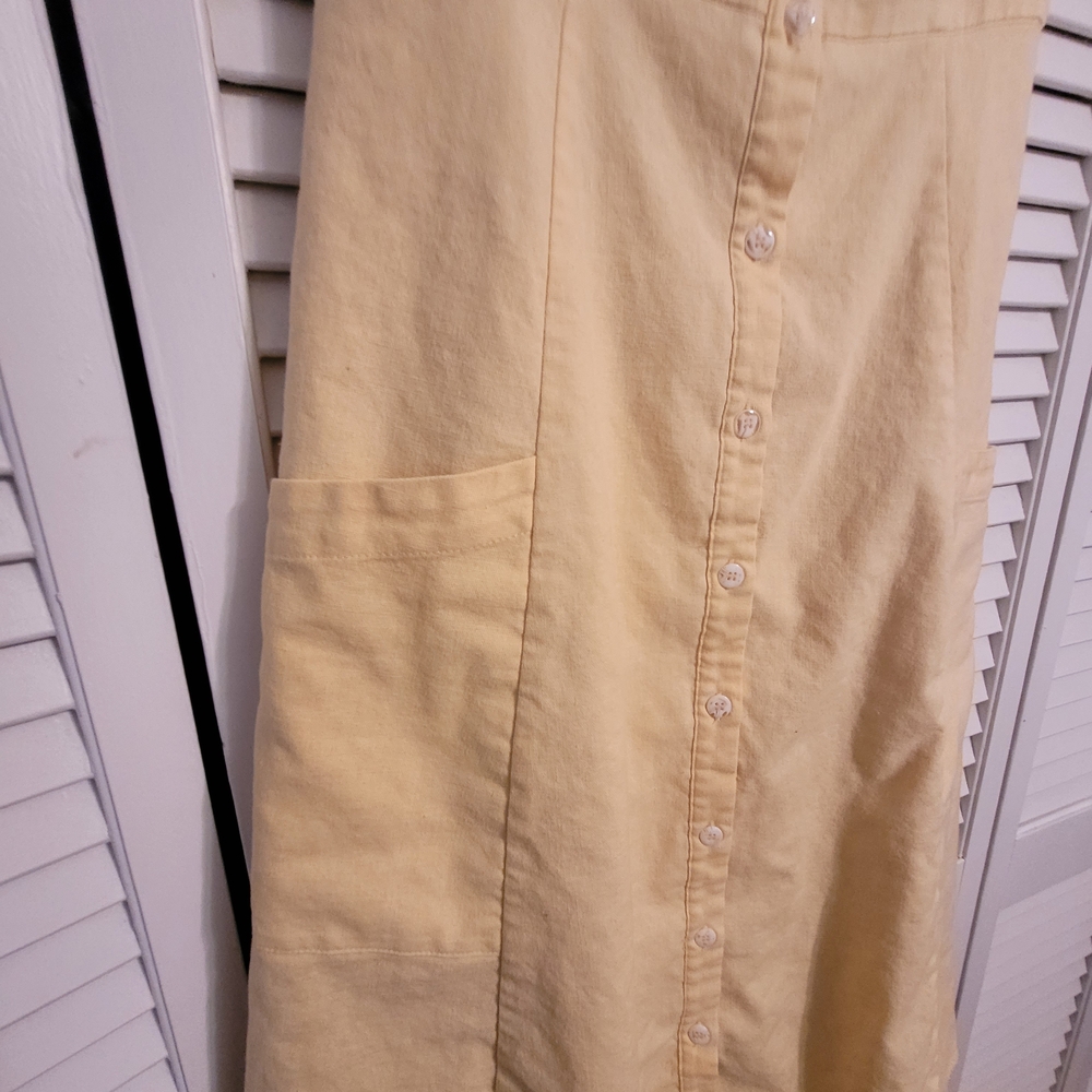 Hem & Thread Yellow Button-Down Midi Dress - Picture 2 of 6